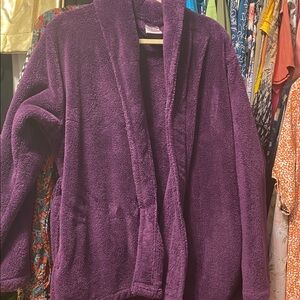 Vintage Purple Bath Spa Robe with tie size Large to Extra Large